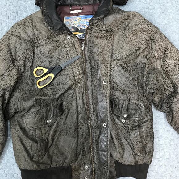Vintage Members Only Leather Jacket Mens 46 Brown Bomber Hooded Quilted 90s - Picture 11 of 16